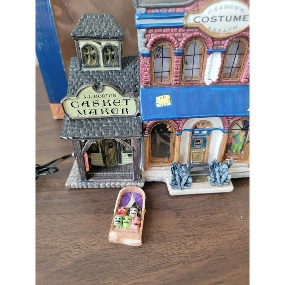 Lemax 2004 dragon's breath costume shop AS IS Pumpkin Hollow Village accessory H - Picture 2 of 8